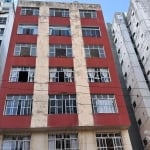 Apartamento amplo com 171 m²,  3/4 suíte e varanda integrada, nascente no tradicional Edifício Ana Gloria entre a Padre Feijô e Euclides Cunha Vender