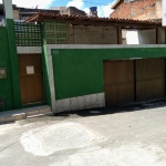 Casa térrea livre e solta em rua publica com total privacidade, murada e monitorada aqui na Rua da Amendoeira do Jardim Imperial em Pituaçú Salvador