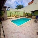 Casa Duplex em Vargem Grande com 4 Suítes, Piscina e Painel Solar