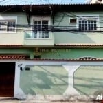 CASA DUPLEX EM CONDOMÍNIO FECHADO NA FREGUESIA