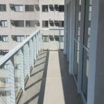 Locação de Apartamento com 3 Quartos no Recreio