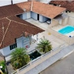 Casa com 3 dormitórios à venda, 250 m² por R$ 1.000.000,00 - Bateas - Brusque/SC