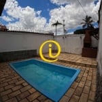 Casa com 3 quartos à venda na Rua Póvoa de Varzim, 395, Paquetá, Belo Horizonte