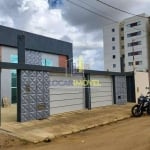 Casa averbada, nova de 3 quartos sendo 1 suíte co closet  com corredor lateral no Bairro Candeias e