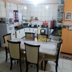 Excelente Casa no bairro Felícia, São 3 quartos com suite, 2 Vagas de garagem livre, próximo ao Sho