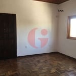 Casa para venda com 02 Dorm. e 02 garagens - 106m² na Vila Maria.