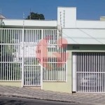 Casa para venda com 03 quartos e 02 vagas de garagem - 262,53m² no Centro - Jacareí