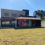 Casa em condomínio para venda com 5 quartos e 5 vagas de garagem com 485m² - Caçapava