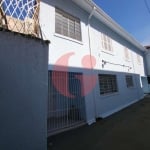 Casa comercial no Centro de São José dos Campos com 04 salas e varanda - 157m²