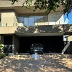 Casa de Luxo em Condomínio à Venda em Ribeirão Preto-SP  4 Quartos, 4 Suítes, 3 Salas, 6 Banheiros  Loteamento Santa Luisa  428,00 m²  6 Vagas de Garagem