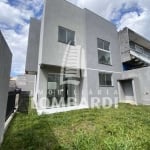 Sobrado com 3 quartos  para alugar, 88.00 m2 por R$2700.00  - Pinheirinho - Curitiba/PR