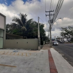 Alugo Sala Comercial Térrea com 105m2, C/ BWC,  ESTACIONAMENTO Bairro Guanabara, Joinville - SC