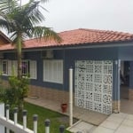 Casa para Venda em Balneário Barra do Sul, Centro, 4 dormitórios, 2 banheiros, 2 vagas