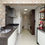 Apartamento garden com 120m² privativos, 3 quartos, 2 vagas de garagem, no Bacacheri,