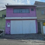 Casa à venda na Rua Barretos, Vila Dirce, Carapicuíba - SP