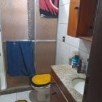 Casa à venda na Rua H, Jardim Anhangá, Duque de Caxias - RJ