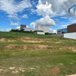 Lindo terreno, com vista para o campo de Golfe.