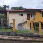 Casa com 3 dormitórios à venda, 249 m² por R$ 1.800.000,00 - Coqueiros - Florianópolis/SC