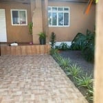 Casa com 3 dormitórios à venda, 158 m² por R$ 640.000,00 - Barreiros - São José/SC