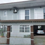 Casa com 4 dormitórios à venda, 220 m² por R$ 1.150.000,00 - Barreiros - São José/SC