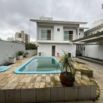 Casa com 3 dormitórios para alugar, 232 m² por R$ 9.192,00/mês - Cidade Universitária Pedra Branca - Palhoça/SC