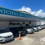 ALUGA-SE - Prédio comercial na Av. Nevaldo Rocha  - com 3.000m² de área total