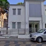 Casa Padrão para Aluguel no Cambuí, Campinas - Com 11 Vagas de Garagem