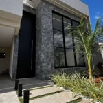 Linda casa térrea com piscina com hidromassagem no Setor Garavelo Casa de Rua com 3 Quarto(s) e 4 banheiro(s) à Venda, 220.86 por R$ 1.080.000 no setor Setor Garavelo Residencial Park VN22388