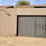 Casa 3 quartos - Setor Pontakayana - Trindade Casa de Rua com 3 Quarto(s) e 1 banheiro(s) à Venda, 85 por R$ 195.000 no setor Setor Ponta Kayana AU25116