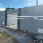 Casa de 3 Quartos a 5 Minutos do Centro de Luziânia Casa de Rua com 3 Quarto(s) e 2 banheiro(s) à Venda, 94 por R$ 230.000 no setor Mansões de Recreio Casa de Telha VN26545