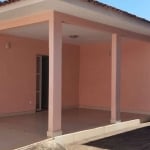 CASA 03 QUARTOS SENDO UMA SUÍTE  Casa de Rua com 3 Quarto(s) e 3 banheiro(s) à Venda, 259.67 por R$ 1.500.000 no setor Jardim América VN27045