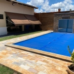 LINDA CASA COM PISCINA Casa de Rua com 3 Quarto(s) e 5 banheiro(s) à Venda, 198 por R$ 1.100.000 no setor Anhaguera AU28418