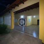 casa na COHAB nova com 3 quartos  dois banheiros, 1 cozinha, 1 área interna, 1 sala , 3 vagas de garagem com uma piscina maravilhosa , em frente a praça do bairro uma casa espetacular pronta para vc m