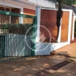 CASA AMPLA COM ÓTIMA LOCALIZAÇÃO codigo: 91499