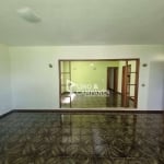 Casa com 3 dormitórios para alugar, 160 m² por R$ 3.500/mês - Parque Jamaica - Londrina/PR