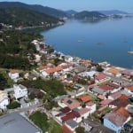 Casa com 2 quartos à venda na Osvaldo da Rocha Pires, 65, Sambaqui, Florianópolis