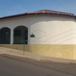 Excelente casa com 02 dormitórios e edícula- Vila Lemos