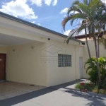CASA AMPLA COM EDÍCULA - TERRA BRANCA