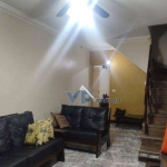 Sobrado com 2 dormitórios à venda, 70 m² por R$ 420.000,00 - Parque Pinheiros - Taboão da Serra/SP