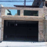 Sobrado com 3 dormitórios à venda, 150 m² por R$ 550.000,00 - Parque Pinheiros - Taboão da Serra/SP