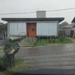 Casa à venda em Vinhedo, Distrito Industrial Benedito Storani, com 3 suítes, com 303 m²