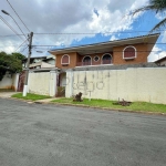 Casa à venda com 4 quartos no Jardim Santa Marcelina, Campinas.