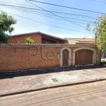 Casa à venda com 3 quartos no Jardim Eulina, Campinas.