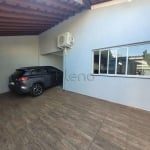 Casa à venda com 3 quartos no Jardim Eulina, em Campinas.