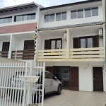 Sobrado Triplex 3 quartos, 2 vagas - Guaratuba