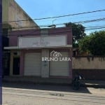 Casa à venda em Igarapé MG, bairro Centro.