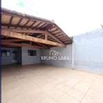 Casa disponível para locação no bairro Resplendor, Igarapé-MG