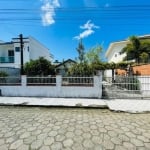 CASA 03 DORMITÓRIOS À VENDA, R$ 620.000,00 BAIRRO GRAVATÁ EM NAVEGANTES