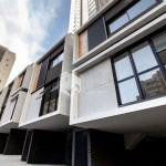 Casa em condomínio para venda com 2 quartos, sendo 1 suíte, 121m²