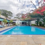 Casa tipo para venda com 4 quartos, sendo 3 suítes, 620m²
